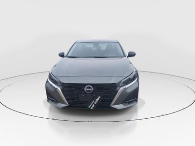 2025 Nissan Altima — side profile view
