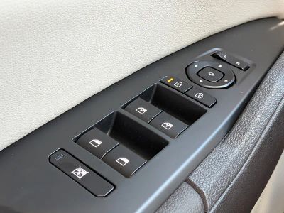 2026 Kia Sportage — photo 25 view