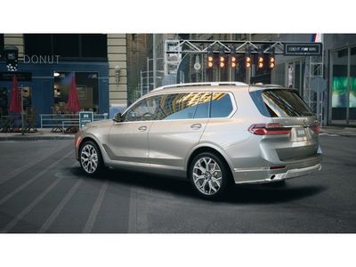 2026 BMW X7 - Photo 2