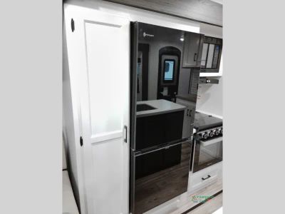 2026 Venture RV SportTrek Touring Edition — photo 29 view