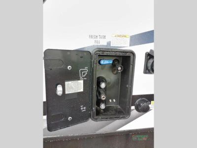 2026 Venture RV SportTrek Touring Edition — photo 16 view
