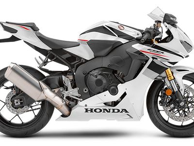 2026 Honda CBR1000RR - Photo 13