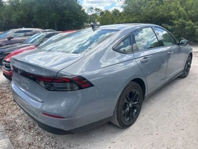2025 Honda Accord — photo 13 view