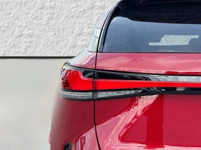 2026 Lexus RX — photo 10 view