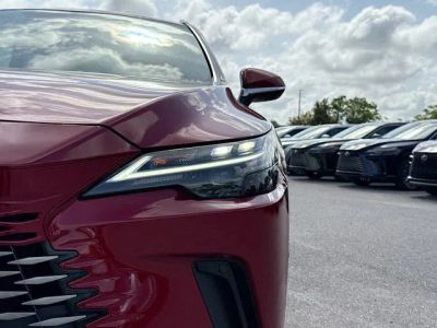 2026 Lexus RX — photo 9 view