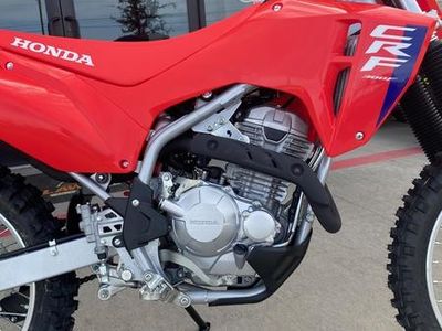 2026 Honda CRF300F - Photo 12