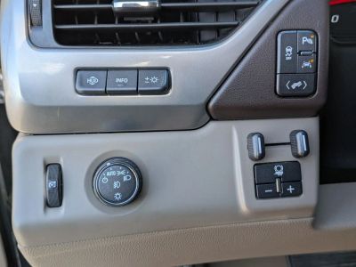 2019 Chevrolet Tahoe — photo 14 view