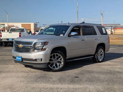 2019 Chevrolet Tahoe Premier in Silver — front three-quarter view
