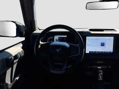 2024 Ford Bronco — photo 16 view