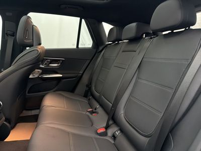 2026 Mercedes-Benz GLC — photo 19 view