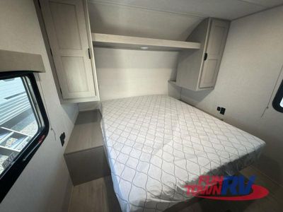 2026 Coachmen RV Clipper 6K Series - Photo 16