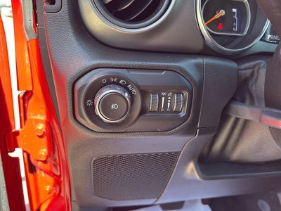 2021 Jeep Wrangler - Photo 58