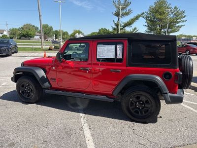 2021 Jeep Wrangler - Photo 17