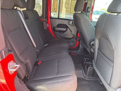 2021 Jeep Wrangler - Photo 44