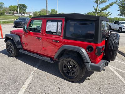 2021 Jeep Wrangler - Photo 18