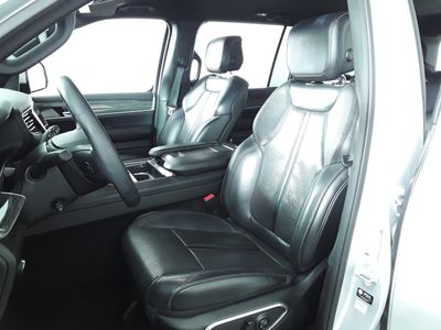 2022 Jeep Wagoneer - Photo 10