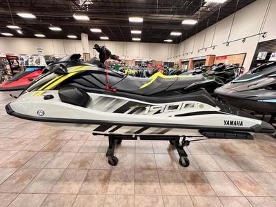 2025 Yamaha Waverunners GP HO with Audio — photo 7 view