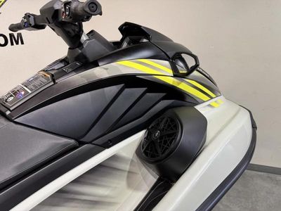 2025 Yamaha Waverunners GP HO with Audio — photo 12 view