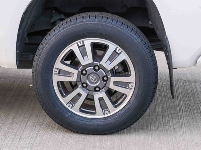 2019 Toyota Tundra - Photo 8