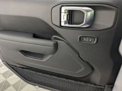 2026 Jeep Wrangler — photo 28 view