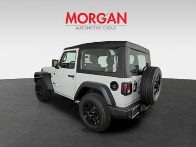 2026 Jeep Wrangler — photo 7 view