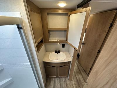2025 Forest River RV Cherokee Arctic Wolf - Photo 23