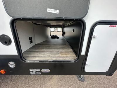 2025 Forest River RV Cherokee Arctic Wolf - Photo 10