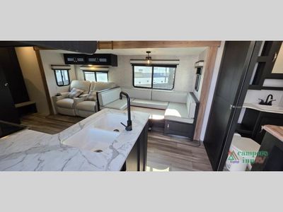 2023 Coachmen RV Freedom Express - Photo 21
