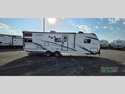 2023 Coachmen RV Freedom Express - Photo 4