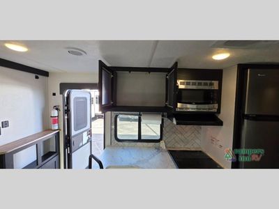 2023 Coachmen RV Freedom Express - Photo 29