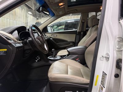2018 Hyundai Santa Fe — photo 8 view