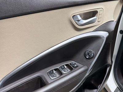 2018 Hyundai Santa Fe — photo 15 view
