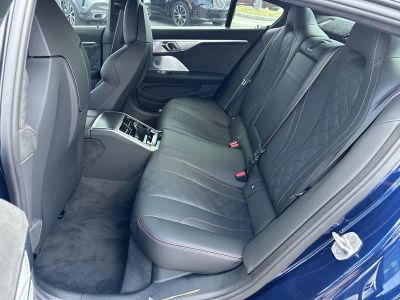 2026 BMW 8 Series — photo 17 view