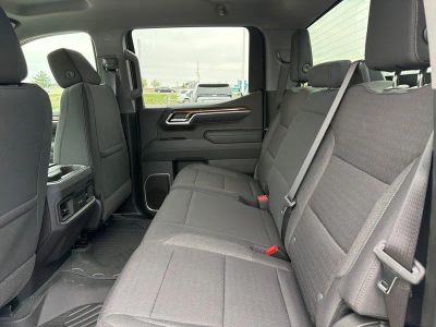 2026 Chevrolet Silverado 1500 - Photo 14