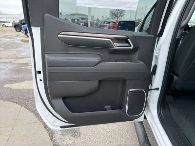 2026 Chevrolet Silverado 1500 - Photo 18