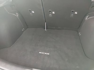 2022 Nissan Kicks - Photo 11