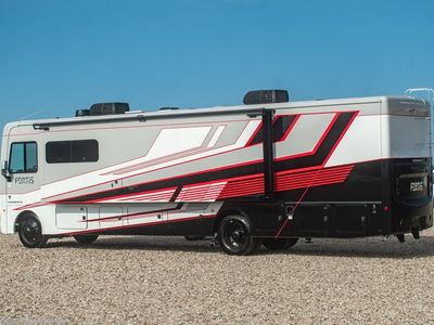 2026 Fleetwood Fortis - Photo 2