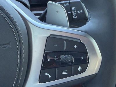2026 BMW 3 Series — photo 32 view