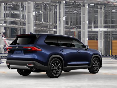 2026 Toyota Grand Highlander Hybrid - Photo 12