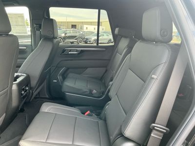 2026 Chevrolet Tahoe — photo 17 view