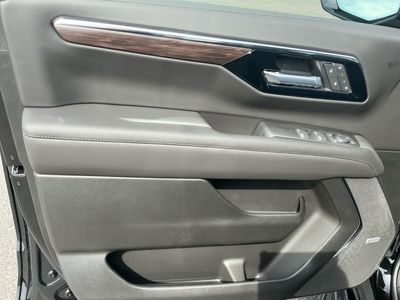2026 Chevrolet Tahoe — photo 16 view