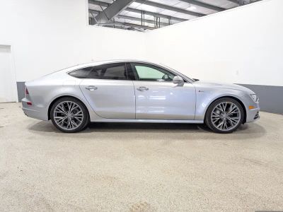 2016 Audi A7 — side profile view