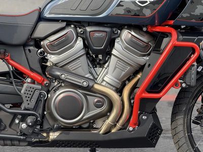 2025 Harley-Davidson CVO Pan America - Photo 11