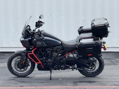 2025 Harley-Davidson CVO Pan America - Photo 8