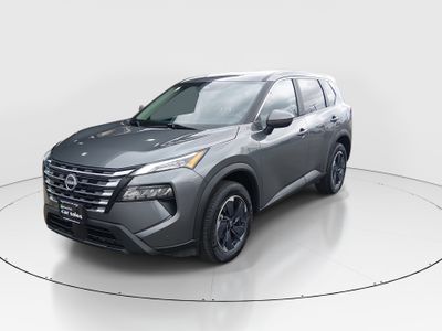 2024 Nissan Rogue - Photo 3