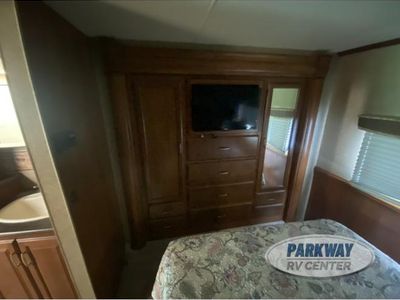 2013 Thor Motor Coach Challenger - Photo 22
