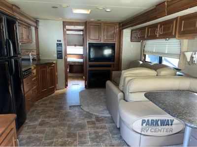 2013 Thor Motor Coach Challenger - Photo 11