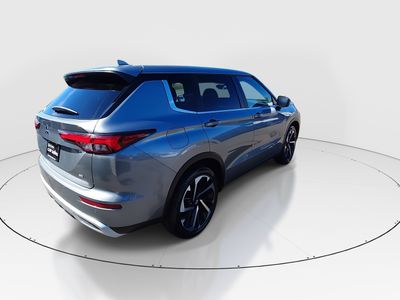 2024 Mitsubishi Outlander - Photo 7