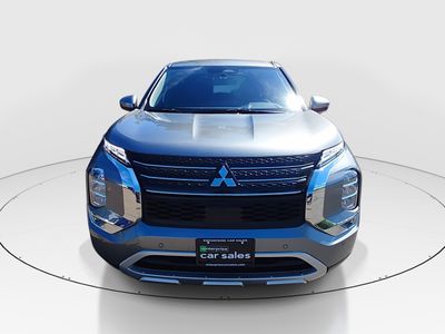 2024 Mitsubishi Outlander - Photo 2