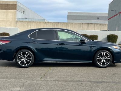 2018 Toyota Camry - Photo 6